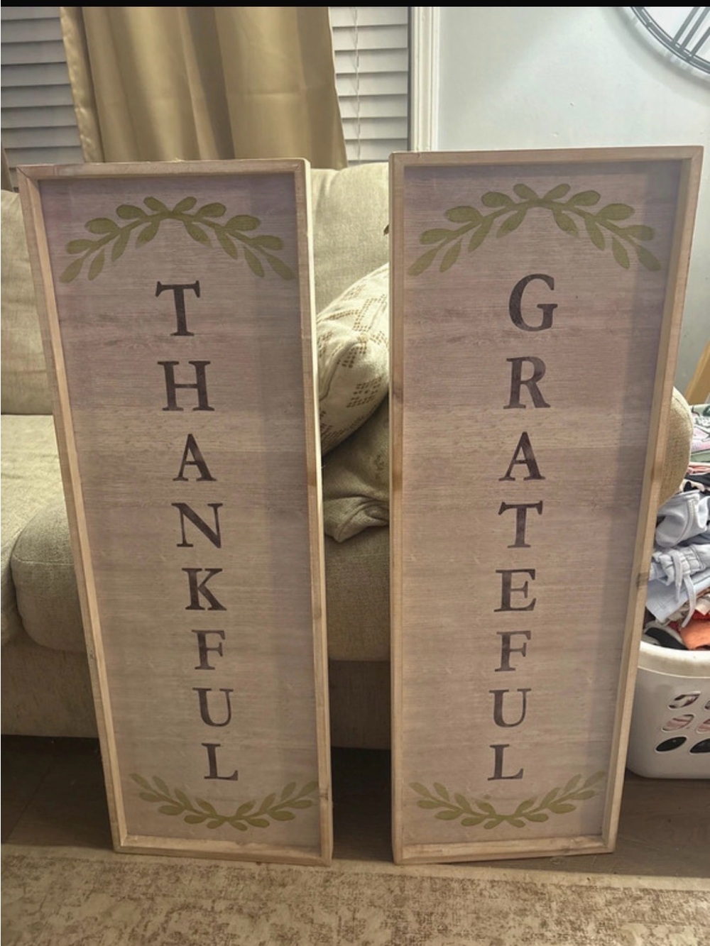Thankful & Grateful Wall Signs - Set of 2 (Beige and Olive)